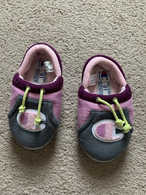 Girls' Little Kids' Champion Winter Slippers Pink Size 01
