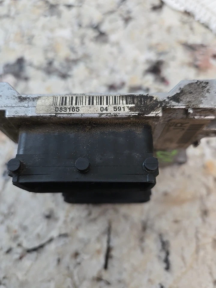 Motor Saturn L300 3.0 V6 2000-2005 módulo de computadora DME ECU ECM PCM OEM 6 Foto 3 de 4