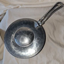 Everlast Aluminum Silent Butler.  Vintage.  Hand-Forged.  Flower Design. 