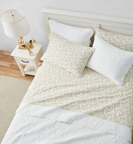 Laura Ashley Super Soft 100% Cotton Flannel Sheet Sets (Various Styles & Sizes) - Picture 4 of 95