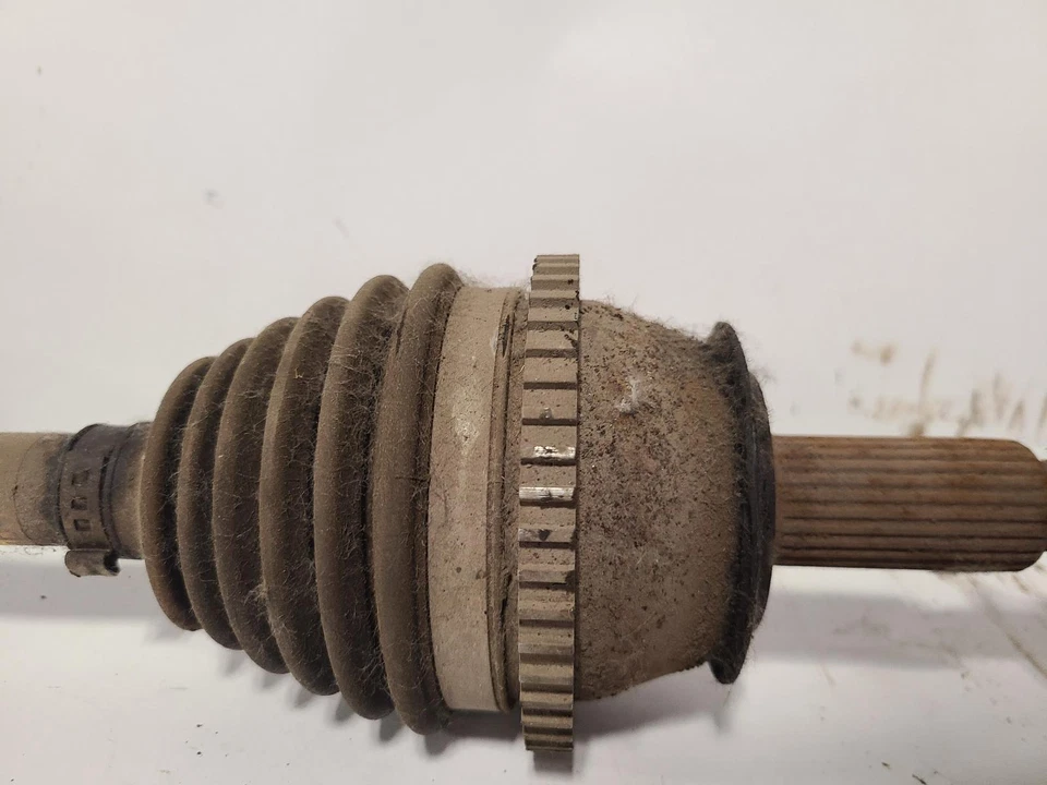 Eje de transmisión delantero izquierdo usado se adapta a: Ford Taurus 1993 delantero 6-183 3,0 L AT desde Foto 2 de 4