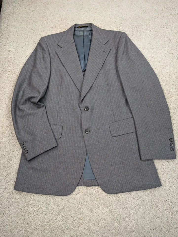 Suit Mens 40L 34x31 Gray Pinstripe Wool 3 Piece Jacket Vest Pants Vintage USA - Image 2 of 4