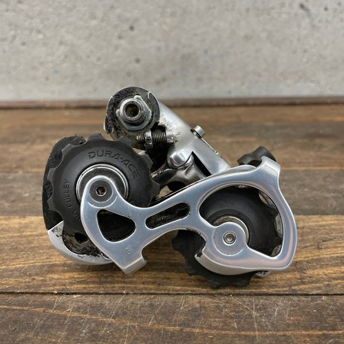 Vintage Shimano Dura Ace RD-7700 Rear Derailleur Short Cage Dura-Ace Race C1 - Picture 2 of 9