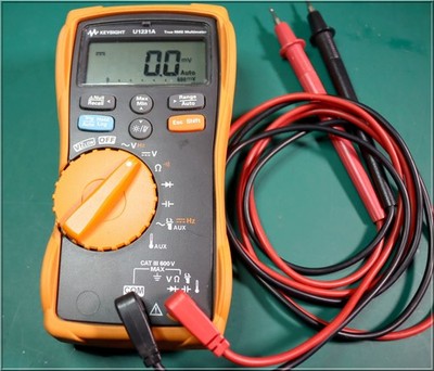 Agilent Keysight U1231A Digitales True RMS Multimeter Hand Digital Messgerät
