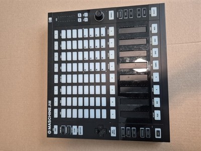 Native Instruments MASCHINE JAM Production & Performance MIDI Controller Used