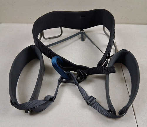 Black Diamond Momentum Climbing Class C Harness Large 33" 36" Padded Adjustable