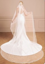 Cathedral Wedding Bridal Veil White Ribbon Hem Metal Comb 118 Inches Long New