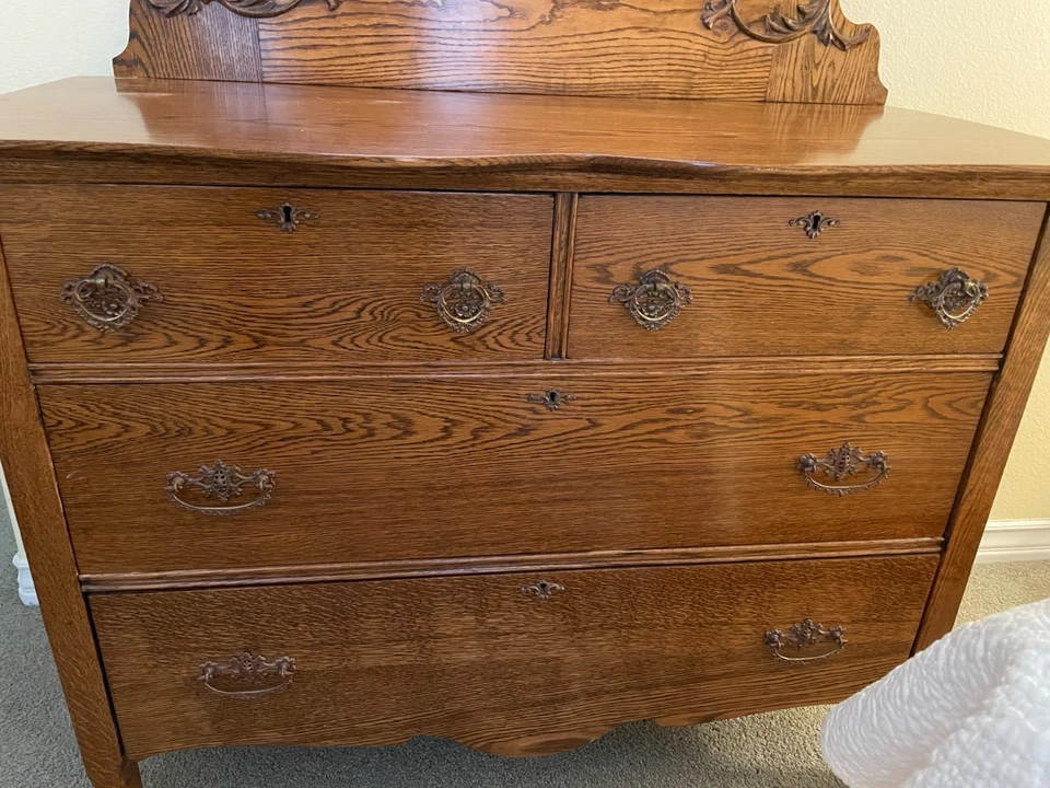 Старинный дубовый комод с зеркалом - отличное состояние товара - Изображение 4 из 4