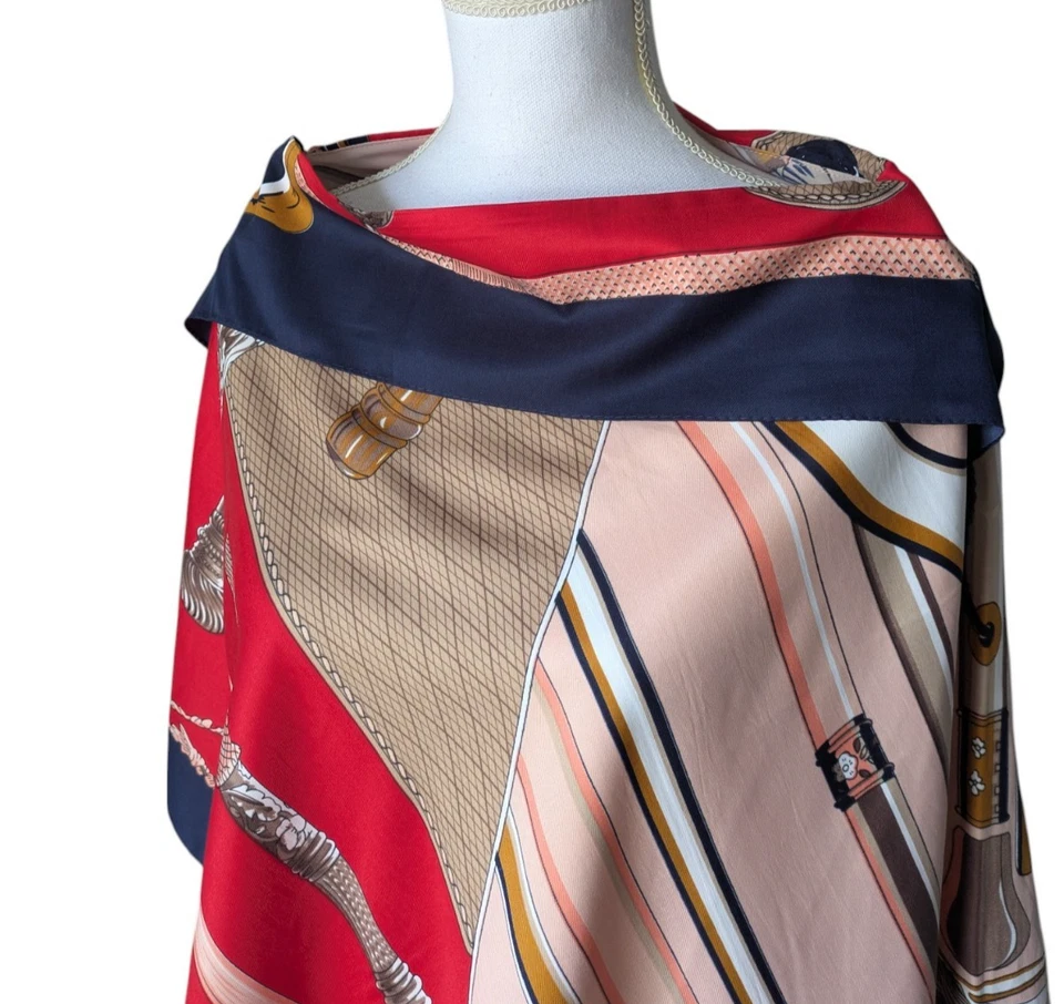 Poncho satinado caballo ecuestre estampado bastón La Fiorentina talla única rosa navegación Foto 4 de 4