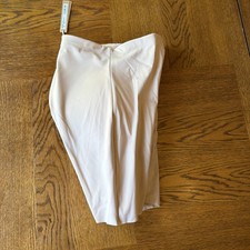 Skims Body Hip Shaping Mid Thigh Short Size Small Clay