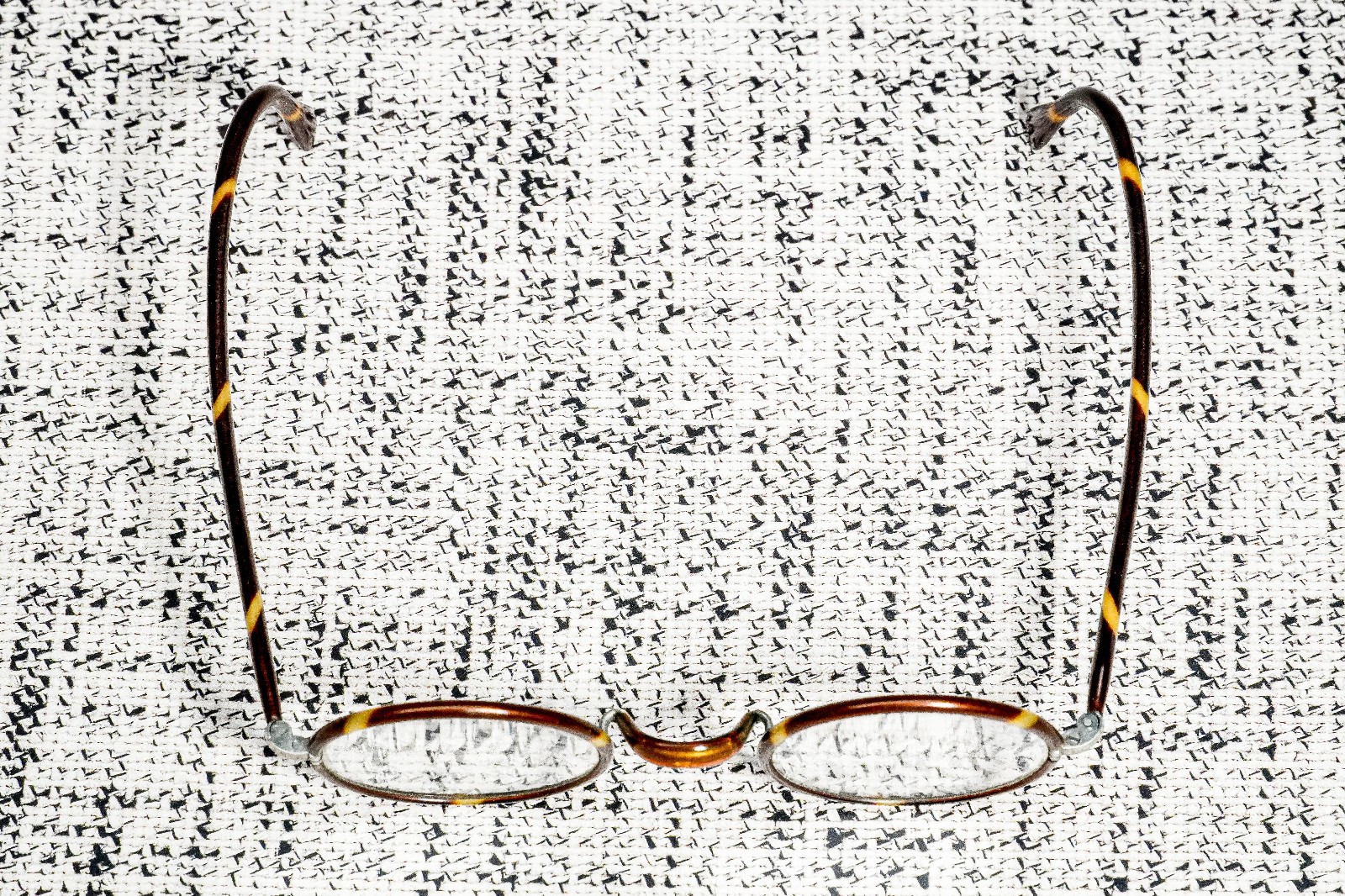 Charming Antique Patterned Children's Eyeglasses … - image 3