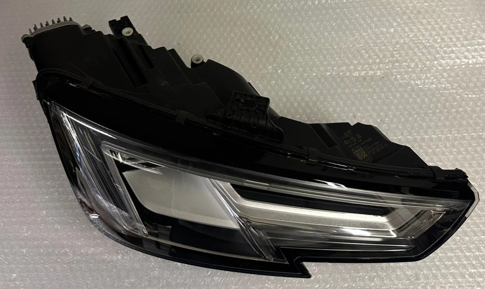 FARO LED COMPLETO AUDI RS4 S4 A4 B9 8W0941034A LADO DEL CONDUCTOR DERECHO O/S 8W0941774A Foto 2 de 4