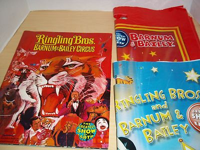 Vintage 1975 Ringling Bros. Circus Program and 2 Souvenir Bags
