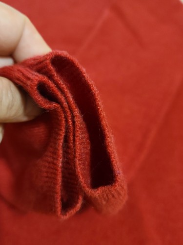 Geneva Sweaters Cashmere Women L Fits S Crew Neck Red Long Sleeve Bust 36"(flaw - Picture 2 of 17