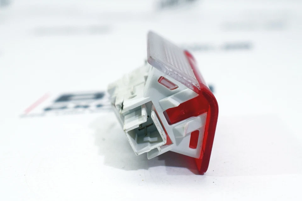 Mercedes E220 CDI W212 Mopf LED Iluminación Puerta Luz de Aviso A0028201901 - Imagen 2 de 4