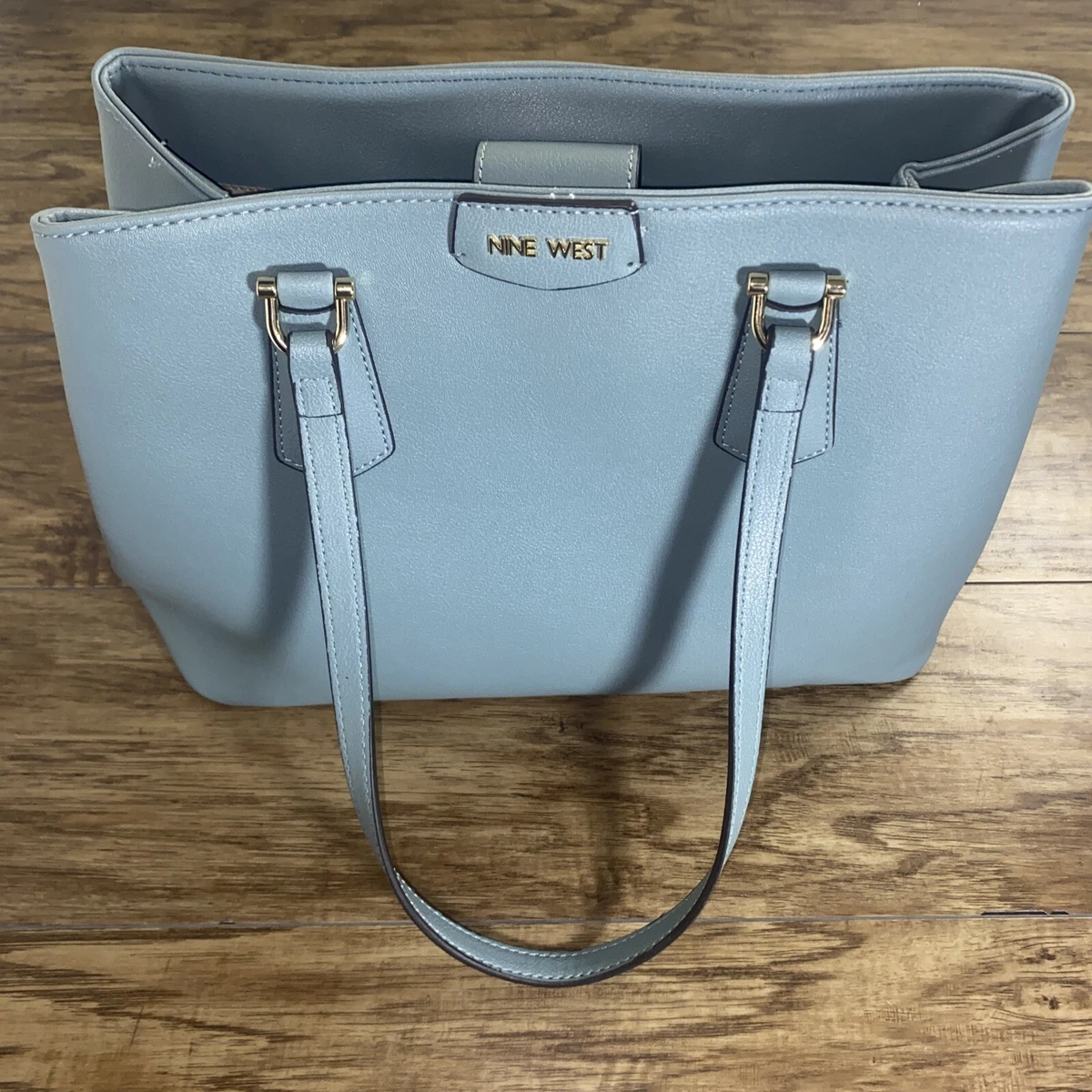 MINI KIRA FLAP BAG LIGHT CELESTE – Main & Taylor