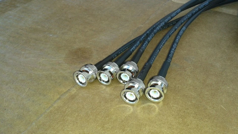 Paquete de 5 cables coaxiales BELDEN RG-58 BNC macho a BNC macho (50 ohmios) hechos en EE. UU. Foto 3 de 3