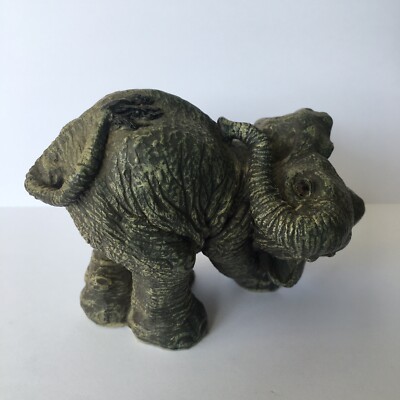 DIE HERDE NIEDLICHER ELEFANT ORNAMENT - SCHNÜFFELN MH3115