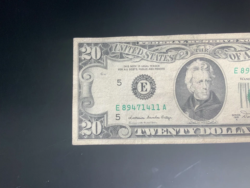 1981A $20 DOLLAR BILL E89471411A - Image 4 of 4