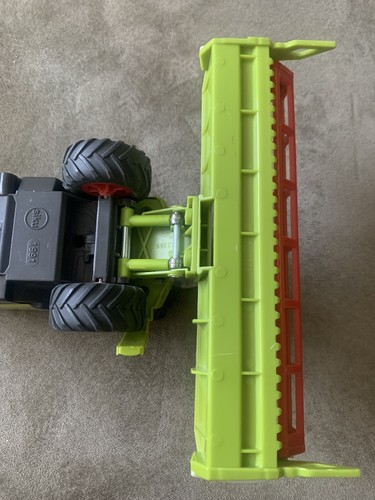 Siku Claas Lexion 600 Combine Toy Model Metal & Plastic w/ Rubber Tires 9.5”Long - Picture 12 of 15
