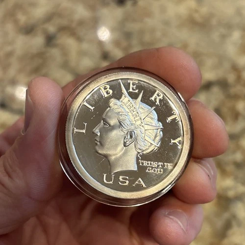 Norfed Liberty 2004 $20 Silver Round 2oz Rare Uncirculated