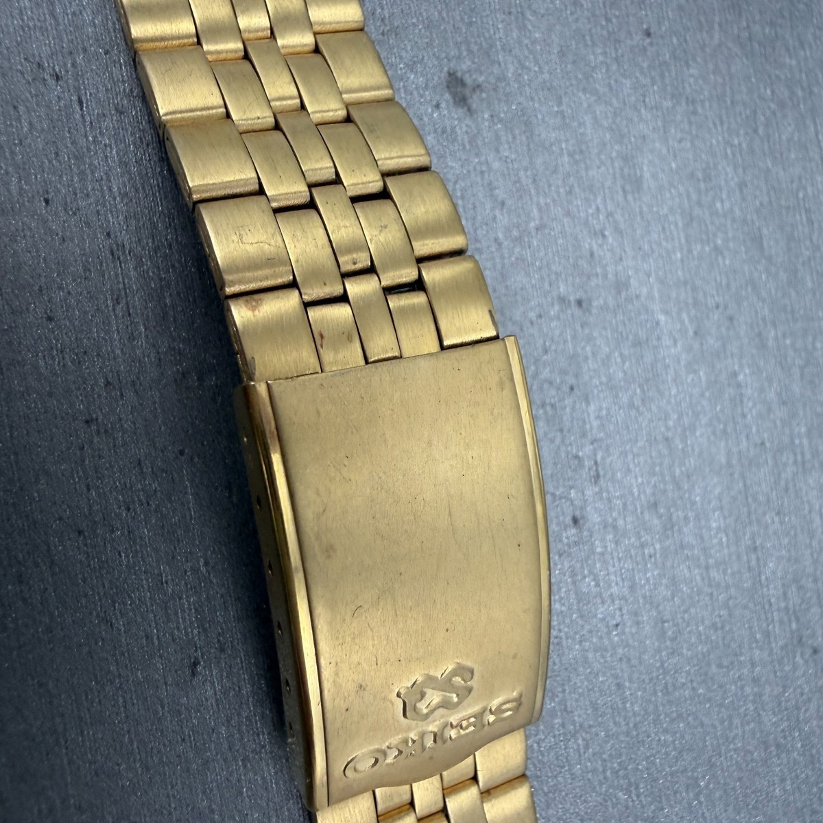 Seiko SQ Bracelet 20mm Stainless Steel Gold Tone Tri Folding Clasp
