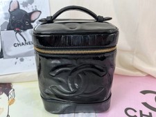 CHANEL CC Vanity Bag – Patent Leather – Top Handle –Pouch Mini Vintage JAPAN 250