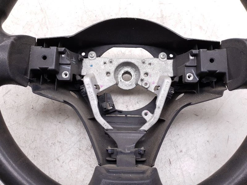 06 07 08 09 10 11 Volante Toyota Yaris Hatchback FB18 Foto 2 de 4