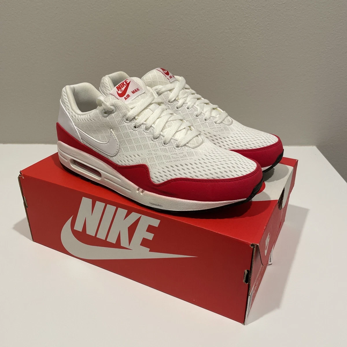 Nike air max 1 em white university red hotsell