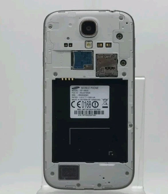 Samsung Galaxy S4 · 32GB, foto 2 di 3