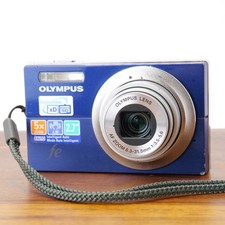 Olympus FE-5010 12MP Digital Camera Blue 5x Zoom Tested No Battery