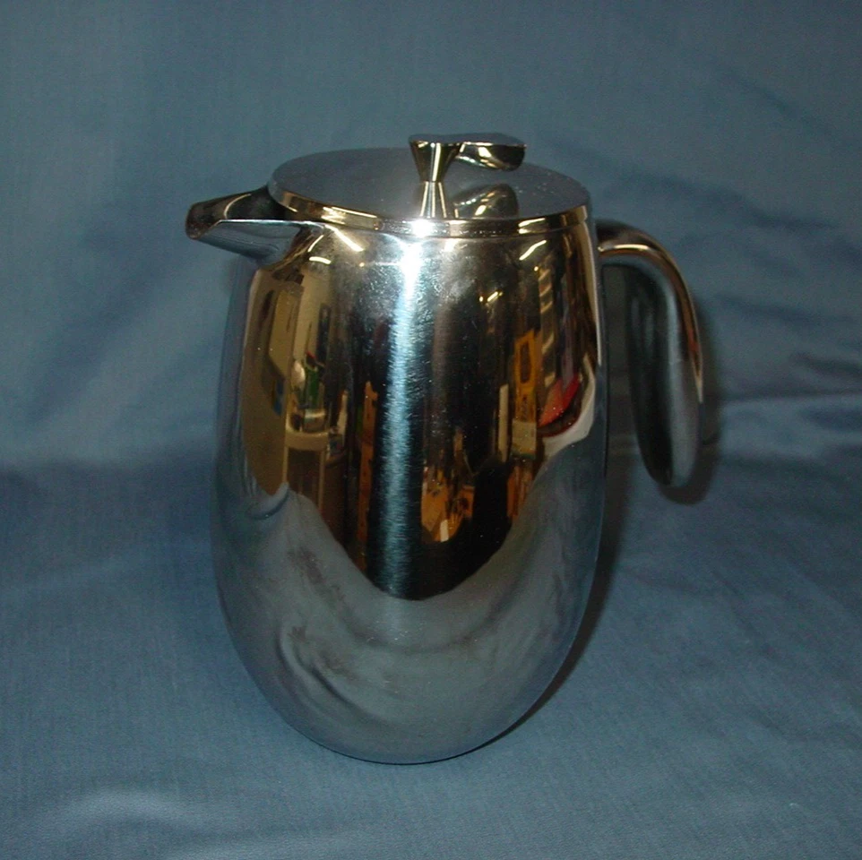 BODUM Columbia Stainless Steel French Press Thermal Insulated Coffee Maker 34 Oz