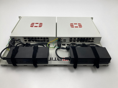 2X Fortinet Fortigate 90D Rack + Cargadores 4X PEO Interruptores 14 Total 1U