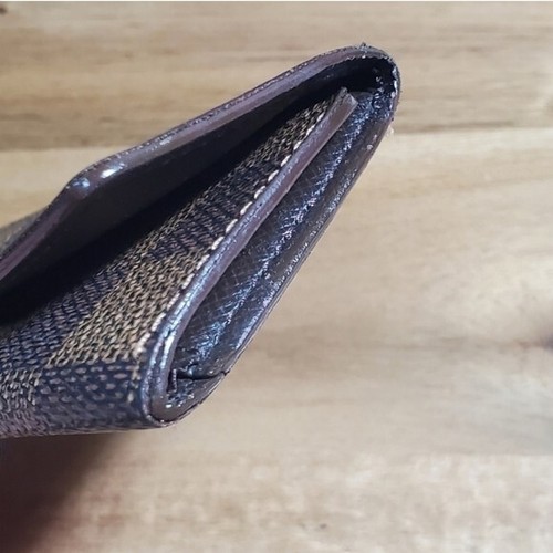 Louis Vuitton DE squares key case holder - Picture 5 of 9