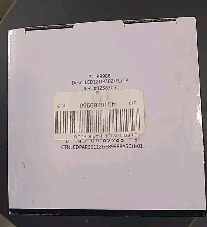 GE LED Short Neck Indoor Flood Light Dimmable PAR30 Bulb 12W Soft White - Image 2 of 2