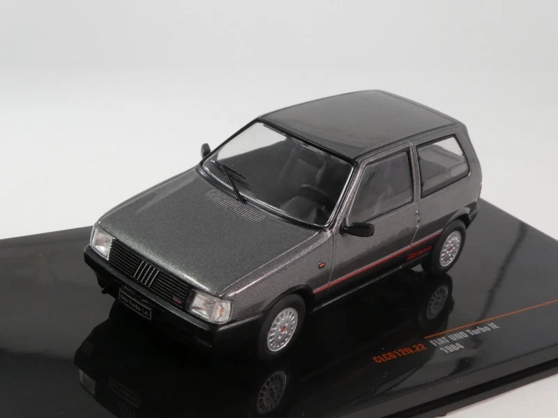 Miniature HECO Fiat Uno Turbo Rouge - échelle 1/43 - Très Bon état