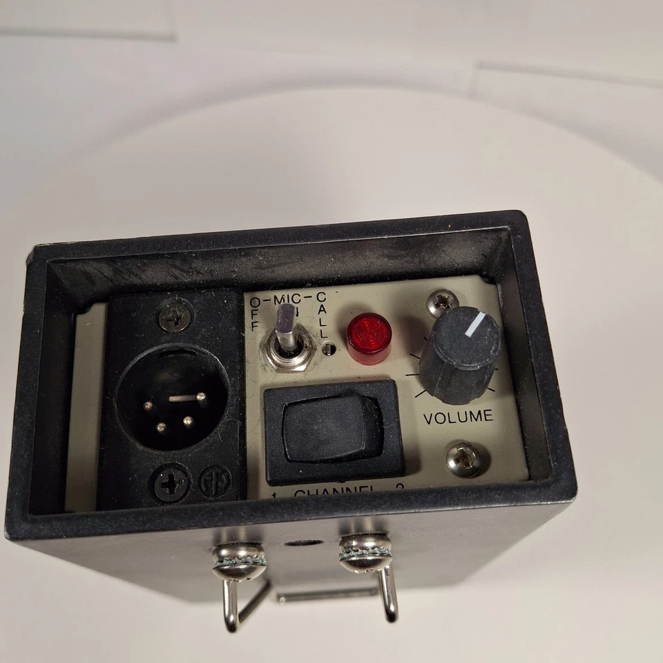 Telex IC-2A Belt Pack – 2-Channel Intercom – Untested – Jim Hall Productions - Image 2 of 4