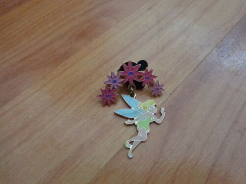 DISNEYLIMITED EDITION TINKERBELL FLOWERS DANGLE PIN TRADING BADGE - Picture 1 of 2