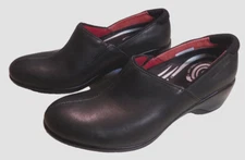 Merrell Angelic Black Leather Anti Shock Sz 6 Clogs 2" wedge heels Loafers EUC