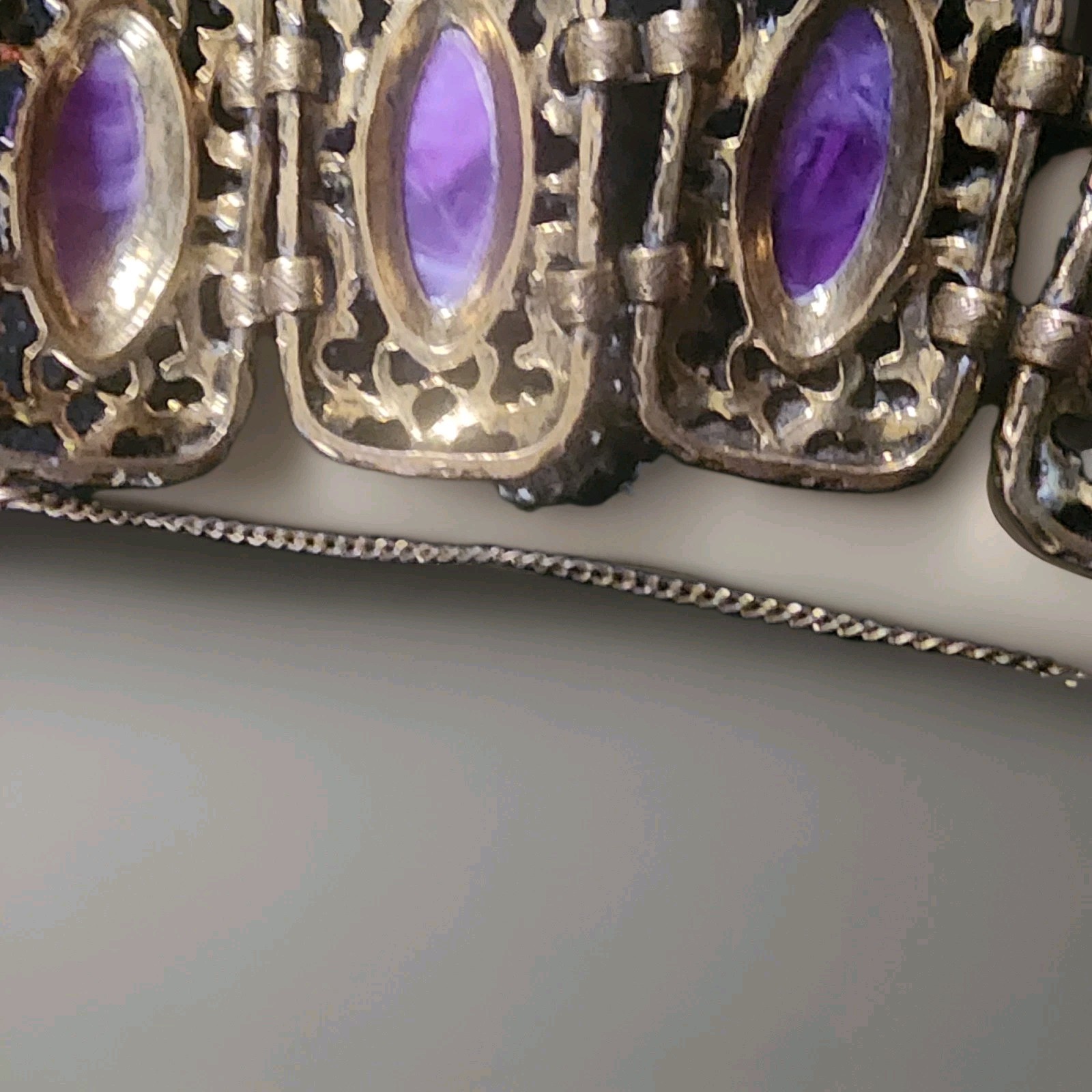 Stunning Statement VTG 6 Panel  Purple Lucite/Fau… - image 11