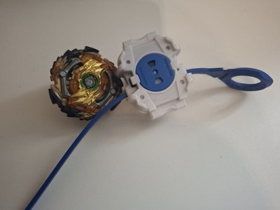 Beyblade Pro Series Wizard Fafnir Ratchet-P Rise Sen Bayblade Hasbro Zan