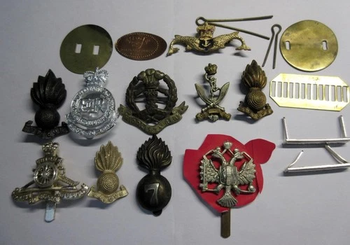 Job Lot of WW1, WW2 and Later MILITARY CAP BADGES x10