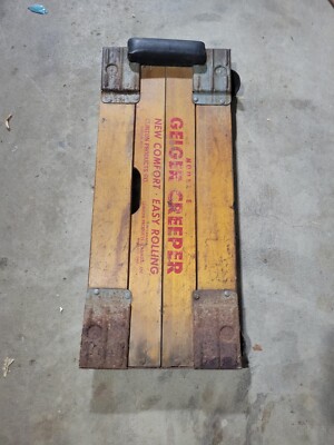 Geiger Creeper Model E Easy Rolling Clinton Products Co. Vtg. 36