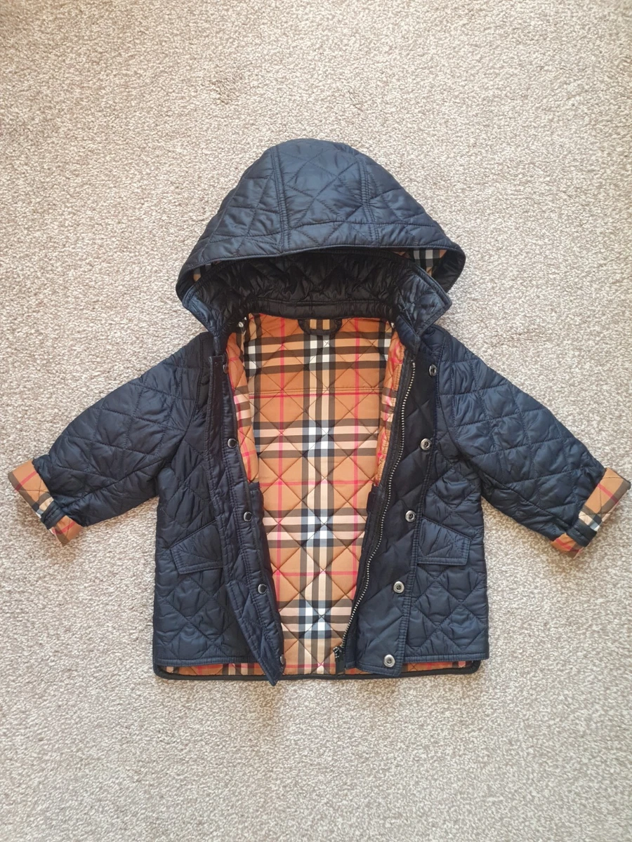 Burberry lightweight diamond quilted coat 2025