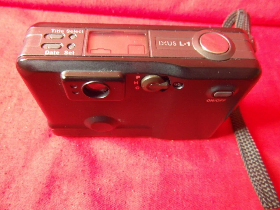 1996 - CANON ixus L1 - Photo 2/4