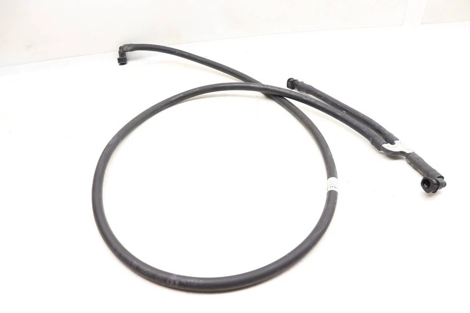 2014 MERCEDES-BENZ CLS63 AMG S - Headlight Washer HOSE / LINE 2128600092 - Image 2 of 4