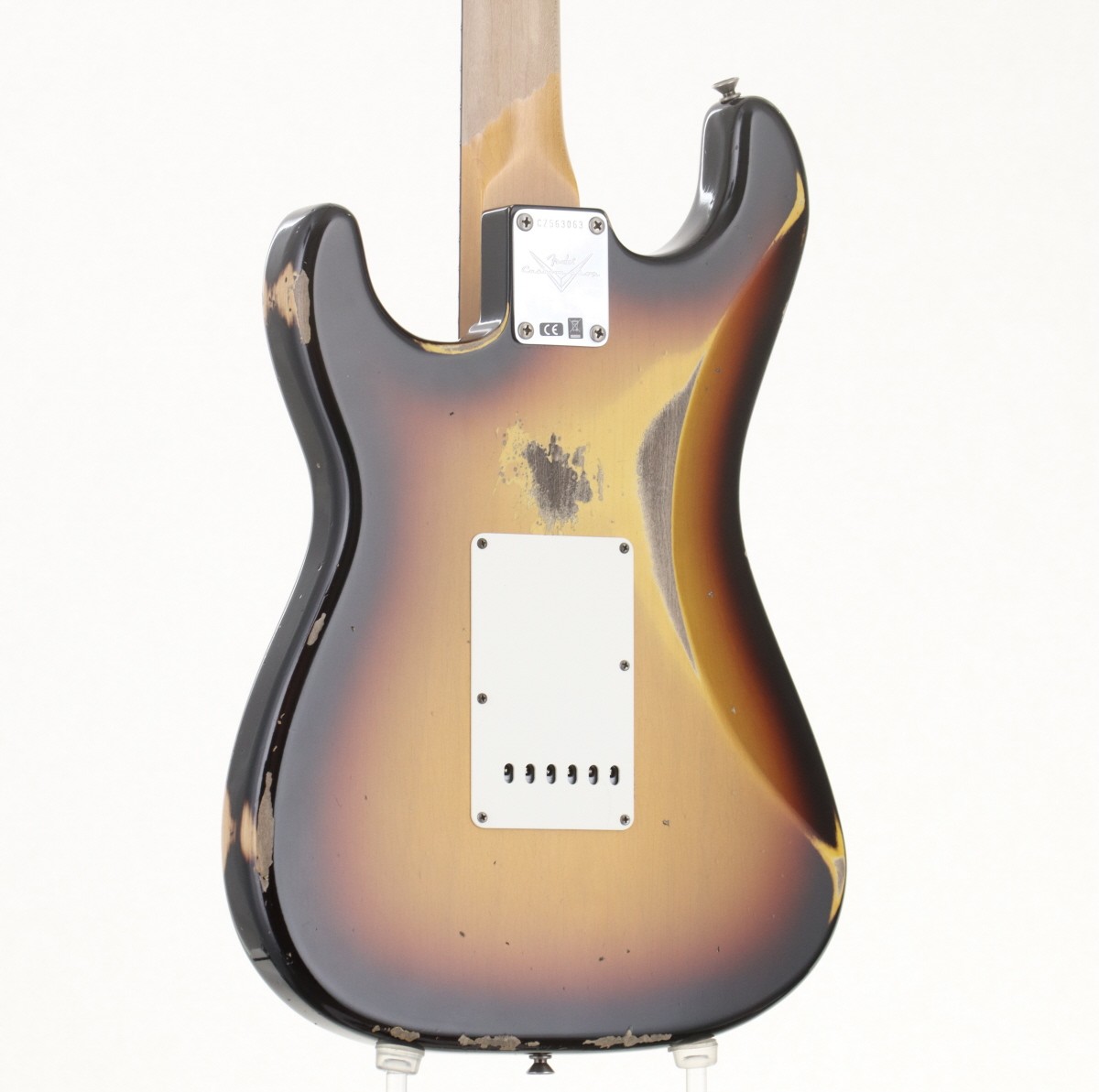 Fender Custom Shop 1967 Stratocaster Heavy Relic 3-Color Sunburst