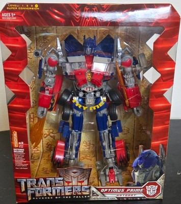 Hasbro Transformers Optimus Prime Autobot Collectors Club Leader Class