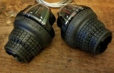 Shimano Revo Shift SL-RS35 Manopole Del Cambio 3 X 7 Velocità Rt & Lt TSH1