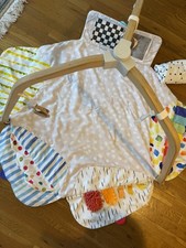 Lovevery Play Gym: Eco-Friendly Montessori Developmental Baby Mat Activity Gym